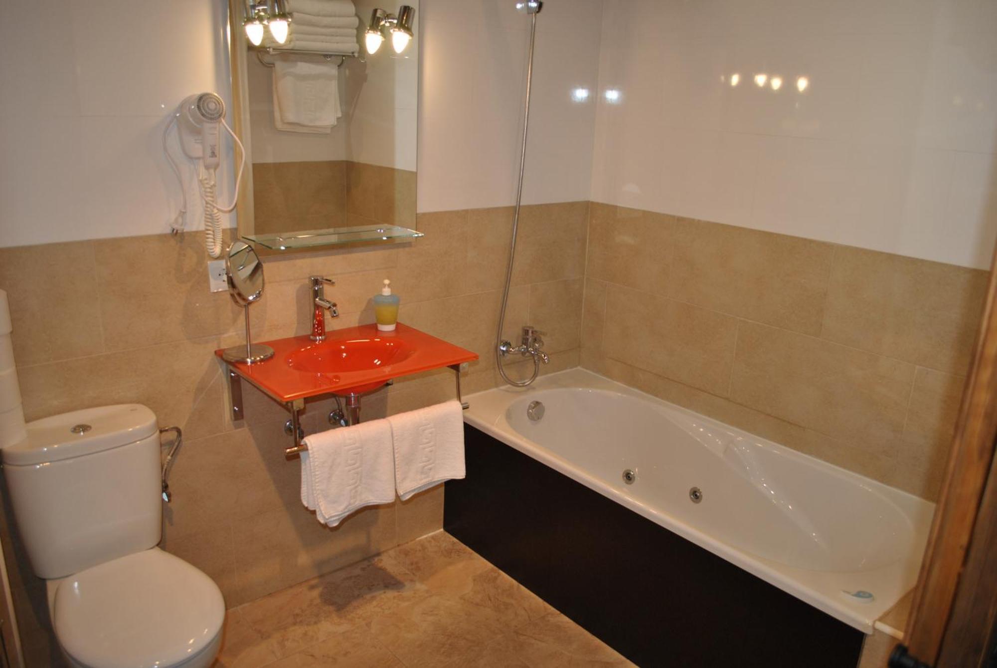 Apartamentos Spa Casco Historico De Isla - AlojateIsla Plana المظهر الخارجي الصورة