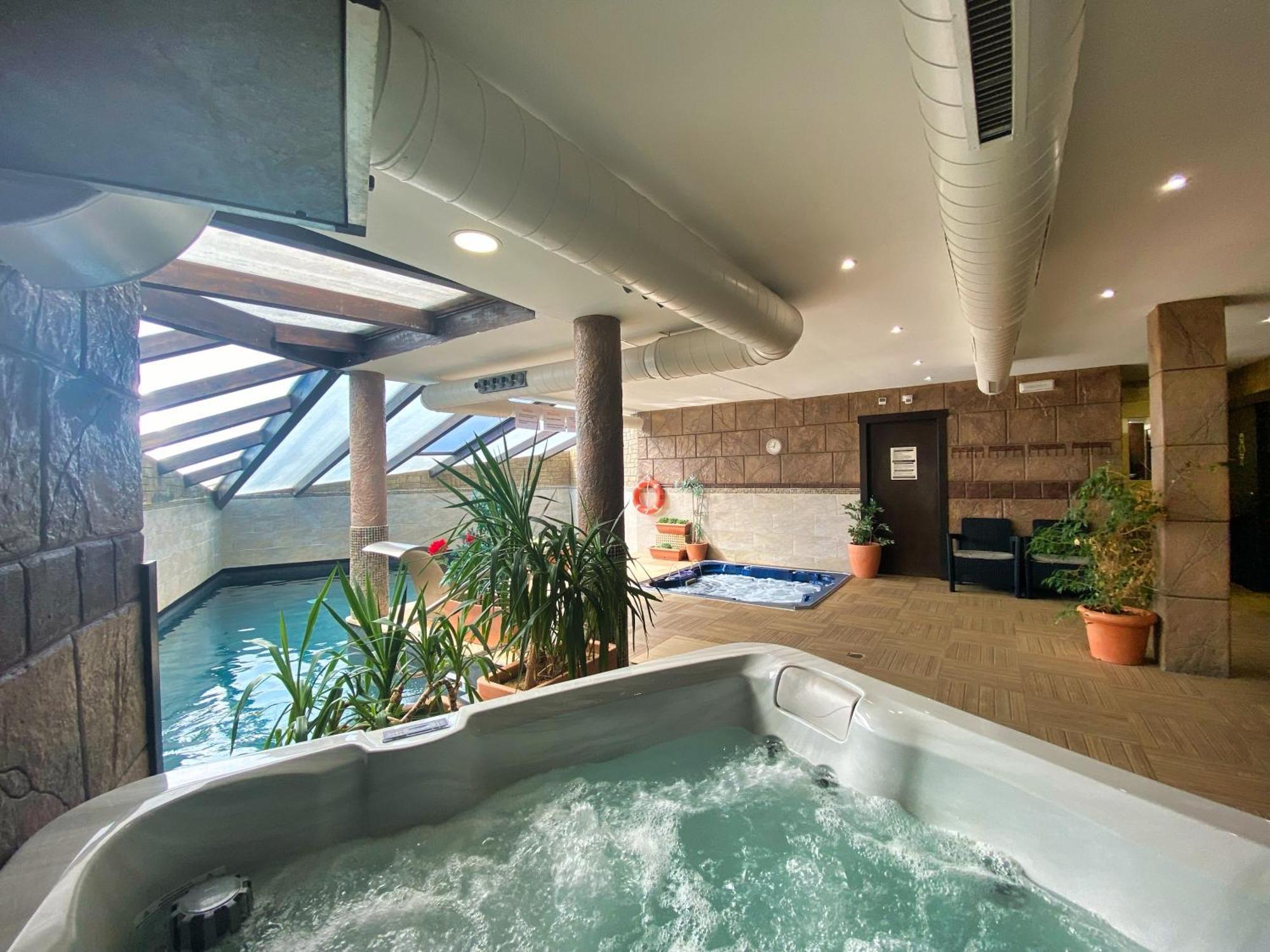 Apartamentos Spa Casco Historico De Isla - AlojateIsla Plana المظهر الخارجي الصورة